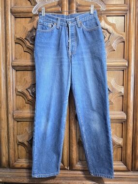Vintage 1991 Made in USA Levi’s 17501 High Waisted Jeans Size 7 (Fits 26" Waist)